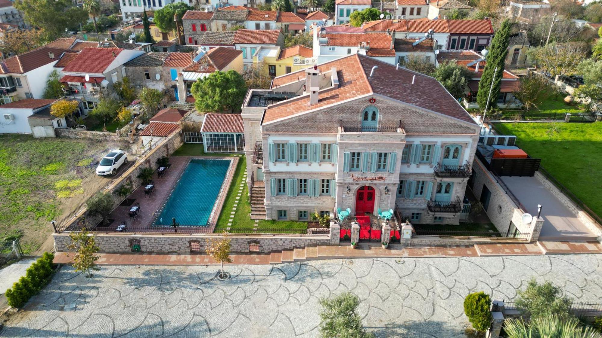 Naz Su Cunda Hotel Екстериор снимка